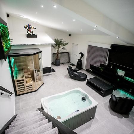 Mezza 47 spa Precy-sur-Oise Esterno foto