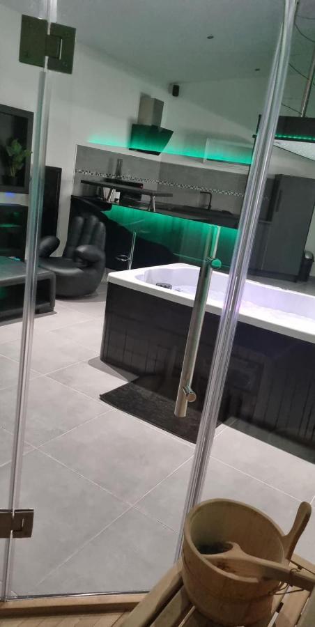 Mezza 47 spa Precy-sur-Oise Esterno foto